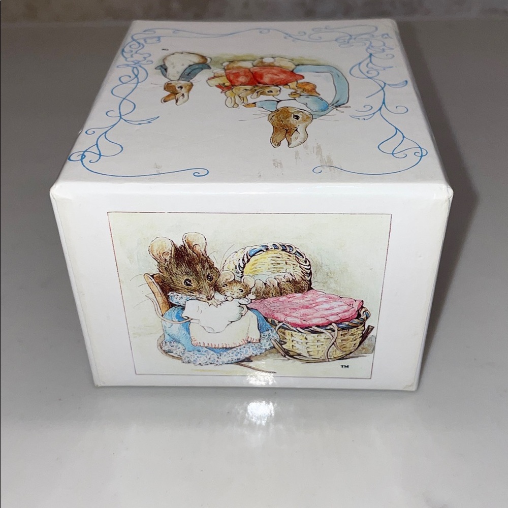 Beatrix Potter The Miniature World of Peter Rabbit 12 Book Box Collection 1989 - Picture 4 of 12